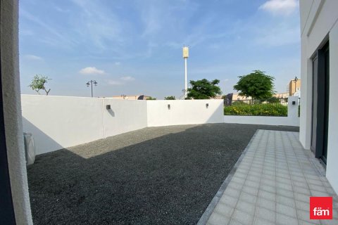 4 bedrooms Villa in Dubai, UAE No. 103298 4