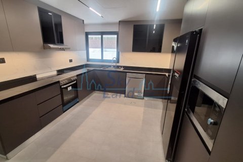 Villa de 4 dormitorios en Umm Suqeim, UAE No. 72527 12