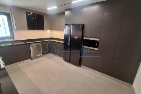 Villa de 4 dormitorios en Umm Suqeim, UAE No. 72527 10
