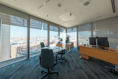 1653.7m² Office in Dubai, UAE No. 72529 3