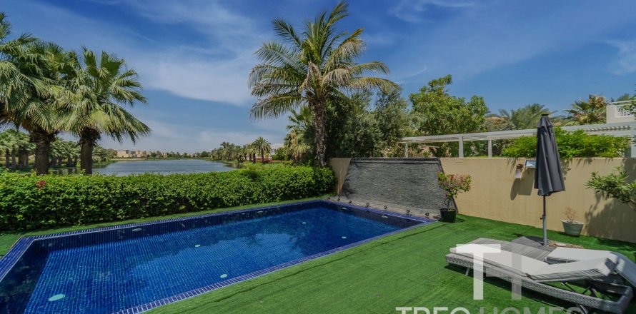 Villa de 5 chambres à Meadows, UAE No. 80215