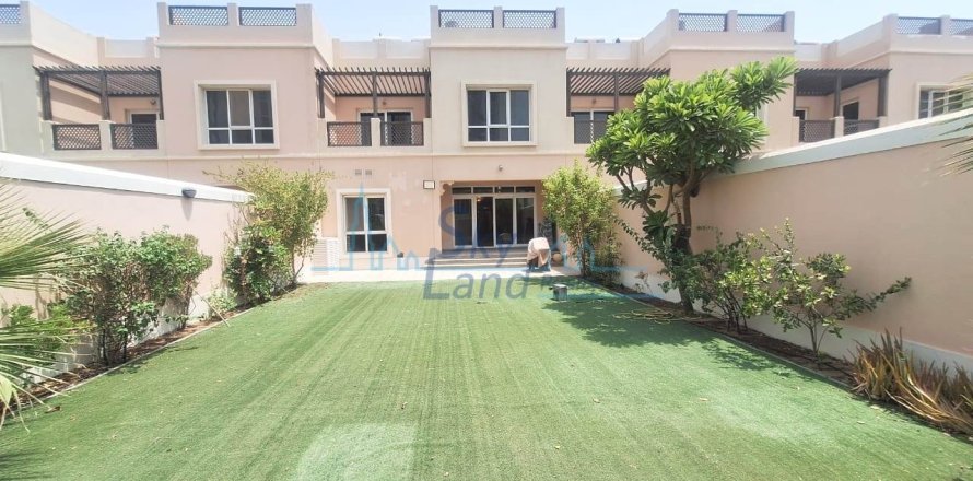 4 غرف نوم فيلا في البرشاء, الإمارات العربية المتحدة رقم 104363