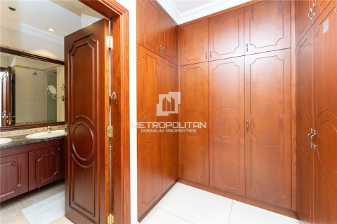 Apartment de 2 dormitorios en Palm Jumeirah, UAE No. 78018 11