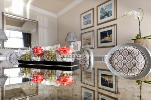 Apartment de 2 dormitorios en Palm Jumeirah, UAE No. 78018 6