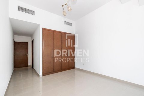 Apartment de 2 dormitorios en Business Bay, UAE No. 84668 2