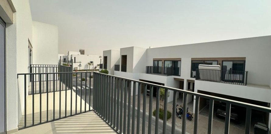 Townhouse de 4 chambres à Dubai, UAE No. 104068
