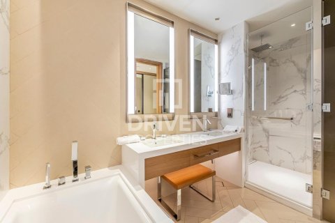 2 bedrooms Apartment in Downtown Dubai (Downtown Burj Dubai), UAE No. 85343 11