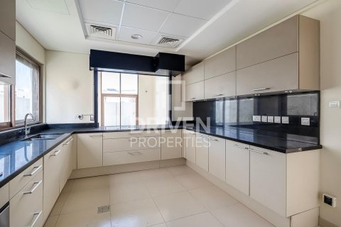 6 bedrooms Villa in Meydan, UAE No. 85341 27
