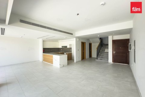 3 bedrooms Townhouse in Dubai, UAE No. 50167 4