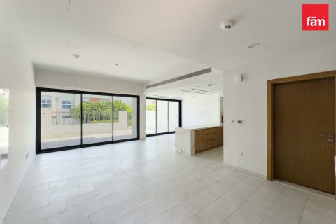 3 bedrooms Townhouse in Dubai, UAE No. 50167 6