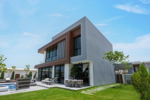 Commercial property de 5 dormitorios en Ghantoot, UAE No. 79911 12