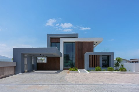 Commercial property de 5 dormitorios en Ghantoot, UAE No. 79911 14