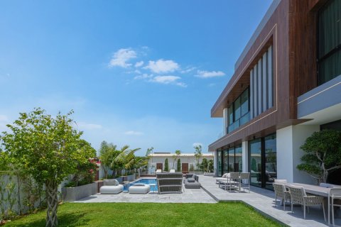 Commercial property de 5 dormitorios en Ghantoot, UAE No. 79911 13