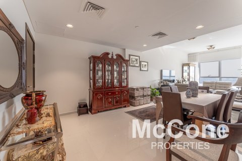 Apartment de 2 dormitorios en DAMAC Hills (Akoya by DAMAC), UAE No. 74441 4