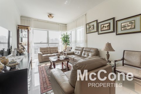 Apartment de 2 dormitorios en DAMAC Hills (Akoya by DAMAC), UAE No. 74441 2