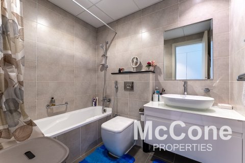 Apartment de 2 dormitorios en DAMAC Hills (Akoya by DAMAC), UAE No. 74441 16