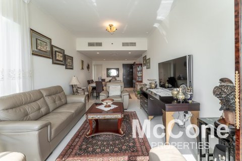 Apartment de 2 dormitorios en DAMAC Hills (Akoya by DAMAC), UAE No. 74441 1