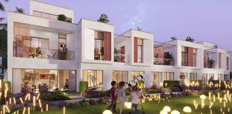 Villa de 4 dormitorios en Dubai, UAE No. 102527