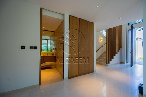 Villa de 6 chambres à Saadiyat Island, UAE No. 90274 4