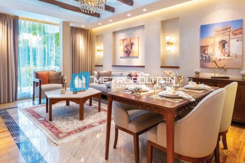 2 bedrooms Apartment in Masdar City, UAE No. 90860 12