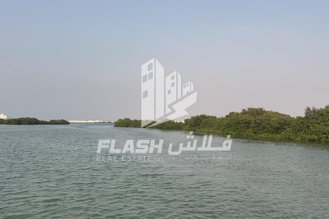 Land de 111482.7m² en Khor Al Beidah, UAE No. 88274 8