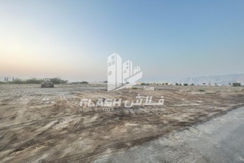 Land de 10683.8m² en Shamal Julphar, UAE No. 88262 1