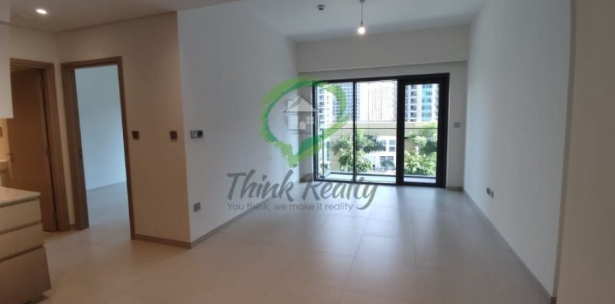 1 غرف نوم شقة في Burj Royale, الإمارات العربية المتحدة رقم 9158