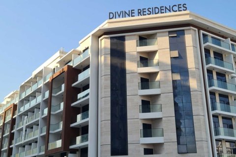 DIVINE RESIDENCES No. 69841