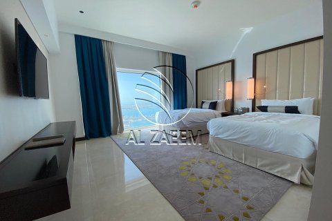 Apartment de 2 dormitorios en The Marina, UAE No. 91063 7