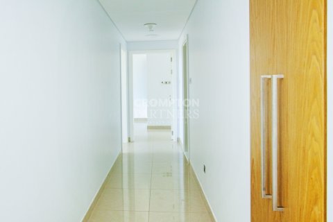 3 bedrooms Apartment in Corniche Road, UAE No. 71629 18