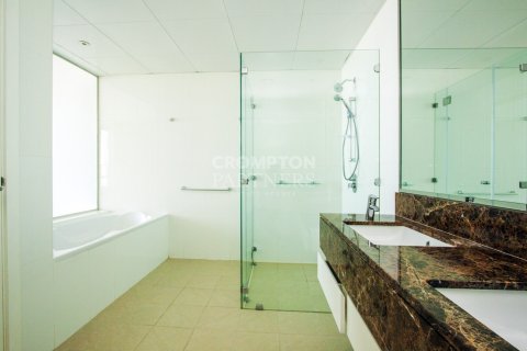 3 bedrooms Apartment in Corniche Road, UAE No. 71629 23
