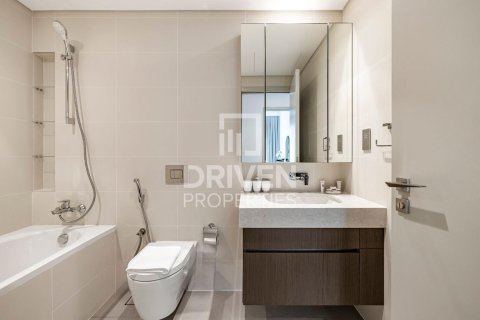 Appartement de 1 chambre à EMAAR Beachfront, UAE No. 84294 9