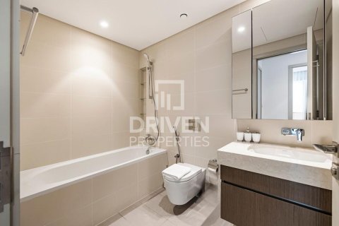 Appartement de 1 chambre à EMAAR Beachfront, UAE No. 84294 8