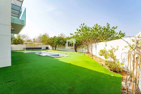 Вилла с 6 спальнями в District One, ОАЭ №78822 20