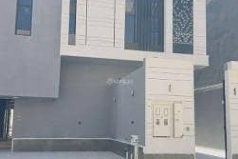 Apartment de 3 dormitorios en Riyadh, Saudi Arabia No. 99626 1
