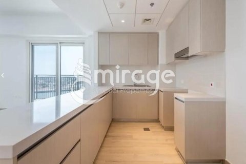 Apartment de 3 dormitorios en  Yas Island, UAE No. 81227 2