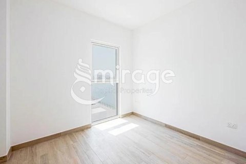 Apartment de 3 dormitorios en  Yas Island, UAE No. 81227 9