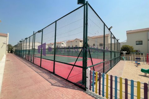 3 bedrooms Villa in Doha, Qatar No. 58077 13