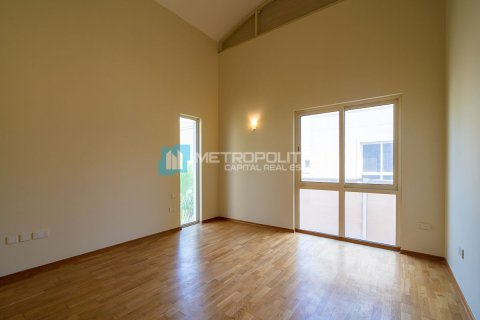4 غرف نوم فيلا في Al Raha Gardens, الإمارات العربية المتحدة رقم 104811 13
