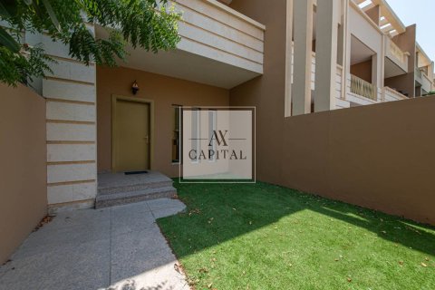 Townhouse de 4 chambres à Jumeirah Village Circle, UAE No. 32125 8