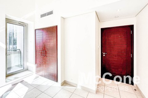 Apartment de 2 dormitorios en Boulevard Central Towers, UAE No. 74960 6