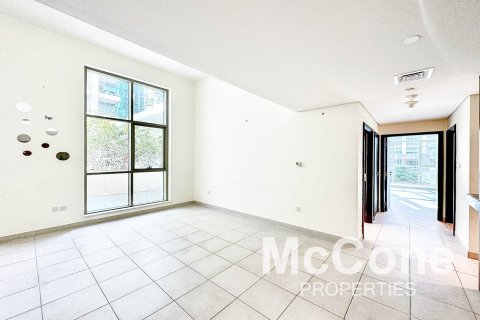 Apartment de 2 dormitorios en Boulevard Central Towers, UAE No. 74960 4
