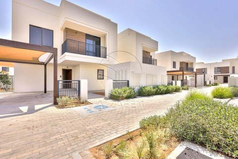 Villa de 4 chambres à Yas Island, UAE No. 90051 2