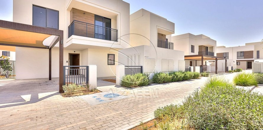 Villa de 4 chambres à Yas Island, UAE No. 90051