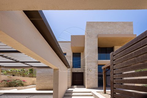 4 bedrooms Villa on the Saadiyat Island, UAE No. 90050 2