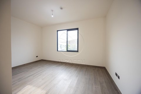 Villa de 4 dormitorios en  Yas Island, UAE No. 90052 13