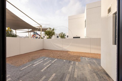 Villa de 4 dormitorios en  Yas Island, UAE No. 90052 25
