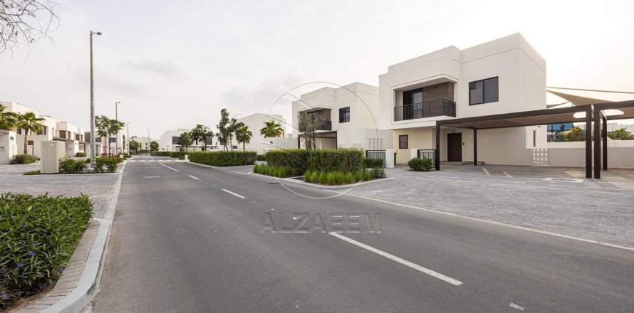 Villa de 4 dormitorios en Yas Island, UAE No. 90052
