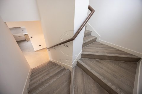 Villa de 4 dormitorios en  Yas Island, UAE No. 90052 15
