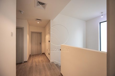 Villa de 4 dormitorios en  Yas Island, UAE No. 90052 3